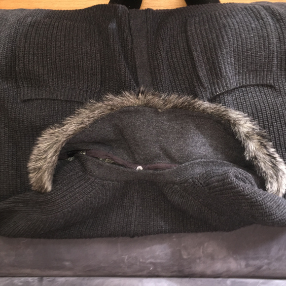 Banana Republic Batwing Coat Sweater Large - Picture 5 of 8